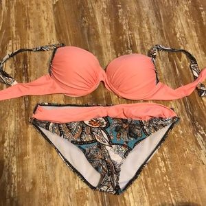 Super cute bikini size large